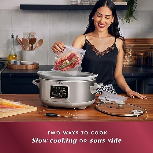 Crock-Pot 7 Quart Programmable Cook & Carry Slow Cooker v1019